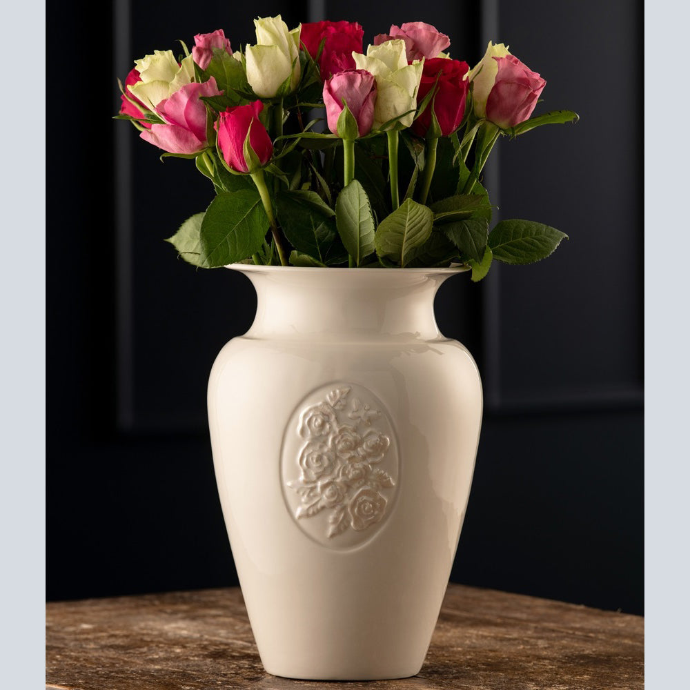 Belleek Classic - Vase - Cameo