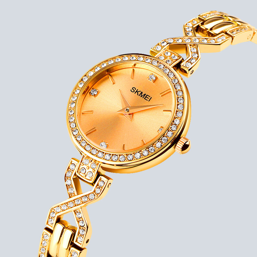 Women's SKMEI 8371 Diamond Round Dial Bracelet Quartz Watch