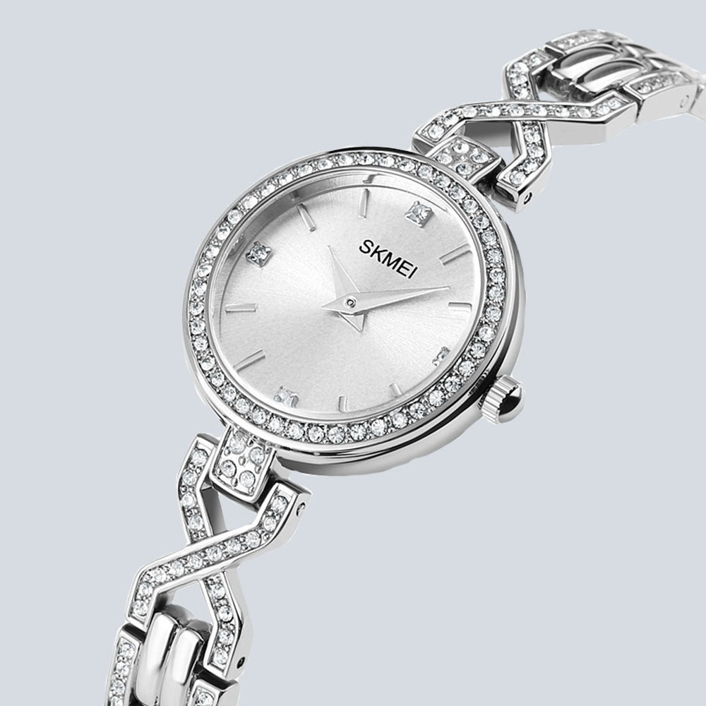 Women's SKMEI 8371 Diamond Round Dial Bracelet Quartz Watch